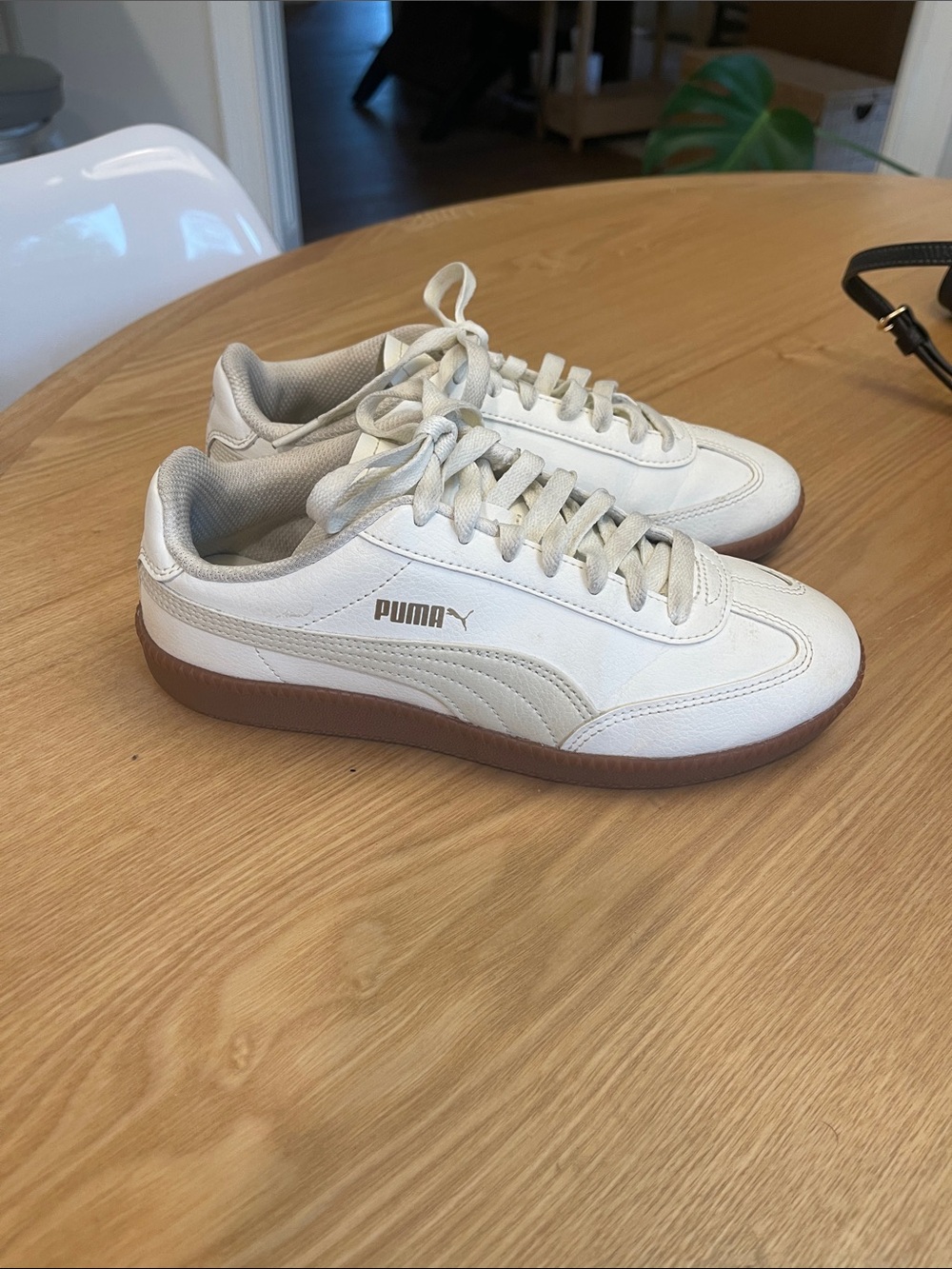 Puma Club 5V5 Women’s sneakers size 7 M - Picture 4 of 7